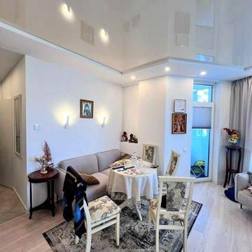 1-кімнатна з ремонтом у центрі Трускавця –ЖК "Фортеця", є відео ЖК Фортеця.