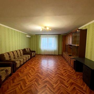 Продам 1-ну квартиру, Москаленка 8б