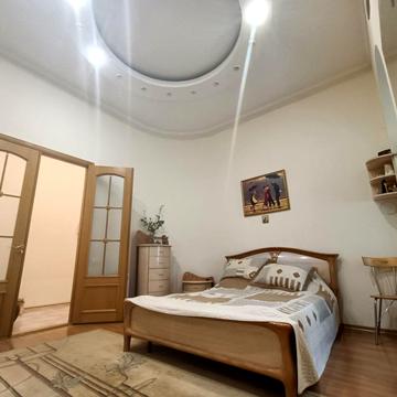 Старокозацька вул. (Комсомольська), 74а