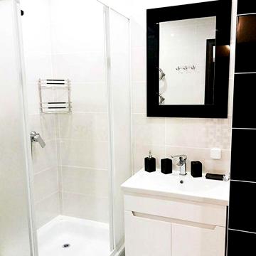 Продам 1к. кв 3/5 центр, вул. Патріотична78 з ремонтом та меблями ЖК ОСББ