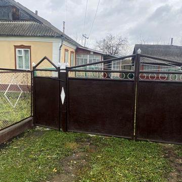 Продається Будинок з гарним краєвидом