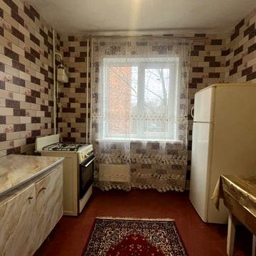 Здам 2 квмнатну квартиру на Г.Крут, 2 й поверх