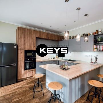 Тіниста вул., 4