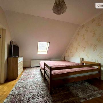 Довгострокова оренда 2к Квартира Грушевського Михайла вулиця