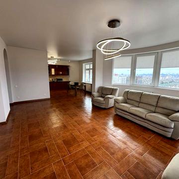 Левка Лукяненка вул. (Маршала Тимошенка), 21к3