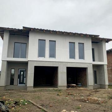 Продаж дуплексів в Рованцях