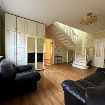 Під Києвом!с.Крюківщина/Продаж Будинку-414м2/12соток/без Комісії