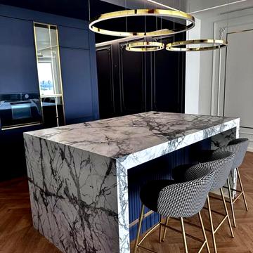 Набережна Перемоги вул., 7