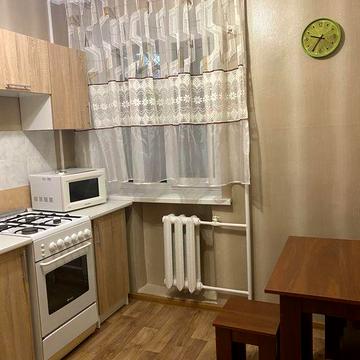 Аренда 1 кімнатної в центрі від Власника