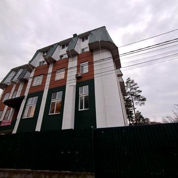 Українська вул., 1Д