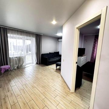 Героїв України вул. (Теплична), 3-А