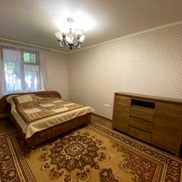 Двухкомнатная квартира, ул. Святогеоргиевская (Рязанова)