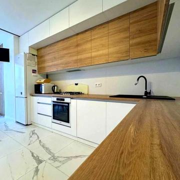 Залізнична вул., 15А