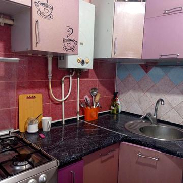 Максима Алдошина вул., 1