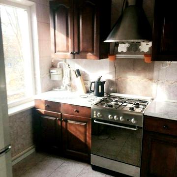 Довгострокова оренда 2к Квартира Євгена Танцюри (Генерала Петрова) вулиця