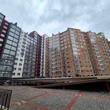 Продаю велику 2кв в ЖК Княгинен на низькому поверсі ЖК Княгинен