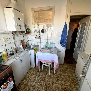 Продам 4-х кімнатну квартиру ЖК Осбб