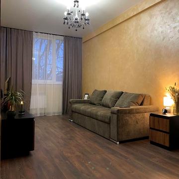 Сергія Мартина вул., 4