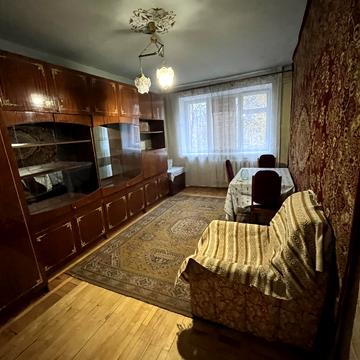 Київська вул., 25