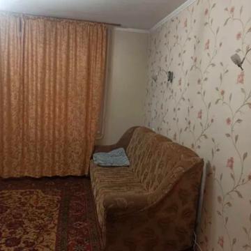 Миколи Амосова вул., 9