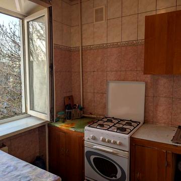 Продаж! Двокімнатна квартира! Бабурка!