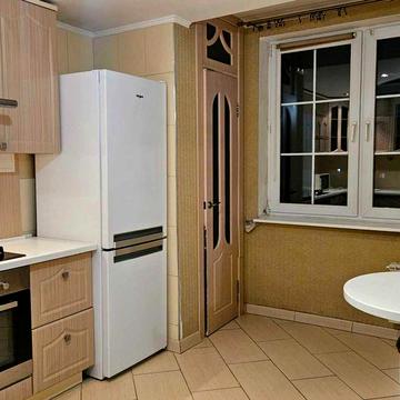 Сдам 1-комнатную Метро Дорогожичи  пешком 5 мин!