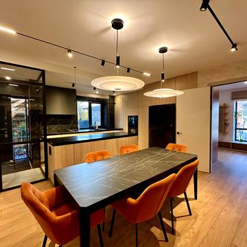 Ольгерда Бочковського вул., 8