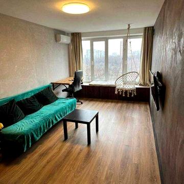 Здається 1-кімнатна квартира на вул.Покотила,3