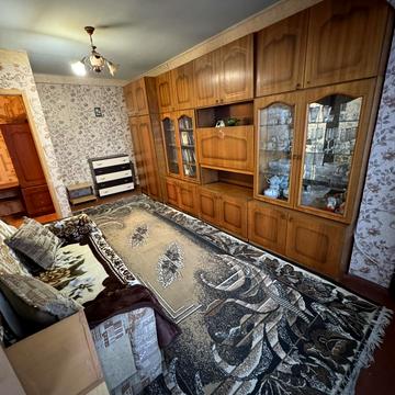 Міста Шалетт вул., 3