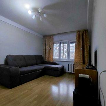 вул. Ореста Левицького (Курчатова), 4 .Метро Чернігівська. ЛІСОВИЙ .