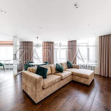 Тадея Рильського бульв., 1