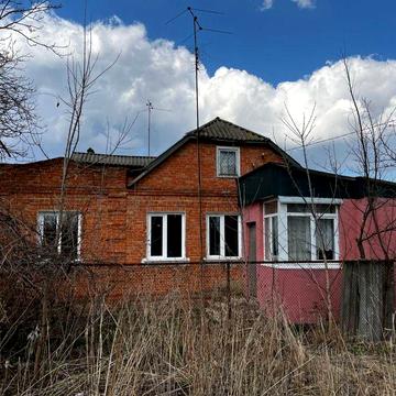 Продається 5-кім будинок на Басах з усіма зручностями