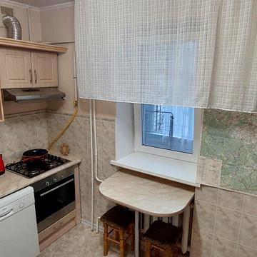 Гетьмана Петра Дорошенка вул., 22