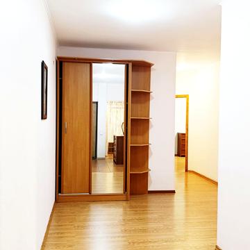 Миколи Бажана просп., 1-М