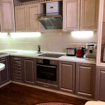 Василя Симоненка вул., 5-А