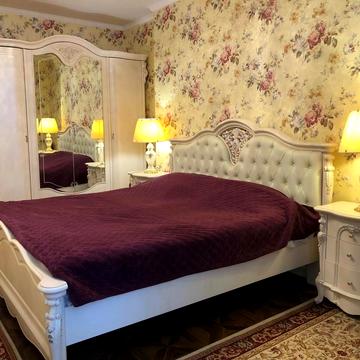 Василя Симоненка вул., 5-А