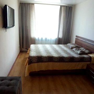 Сдам 1ную квартиру в Лузановке на 3\9 капитремонт длительно