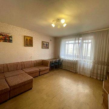 Продам 3-ку в цегляному будинку.