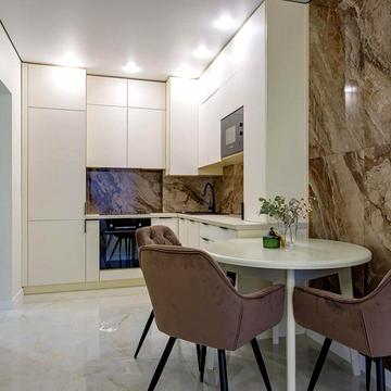 Предславинська вул., 40