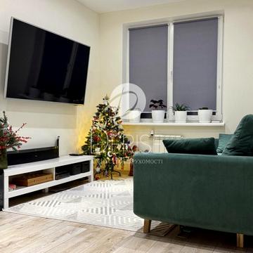 Феодосійська вул., 2-Л