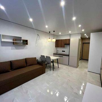 Продам квартиру с новым ремонтом в Акварели