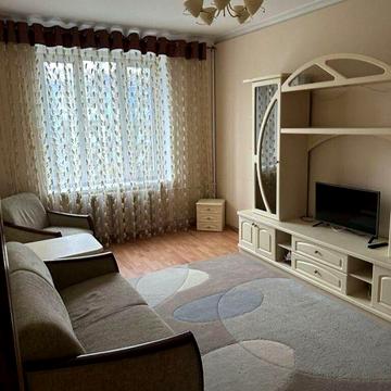 Оренда 3-кімн.квартири, центр, Покровський