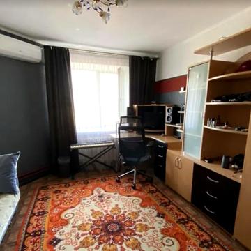 Острозького вул., 39