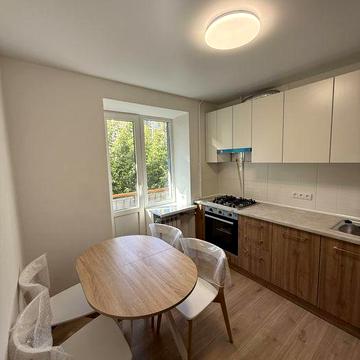 1 ЗДАЧА В ОРЕНДУ 2 кімнатна Чешка вул Г.Майдану (ТЦ Майдан,MacDonalds