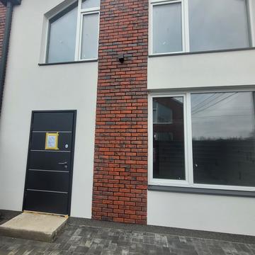 Богатирська вул.