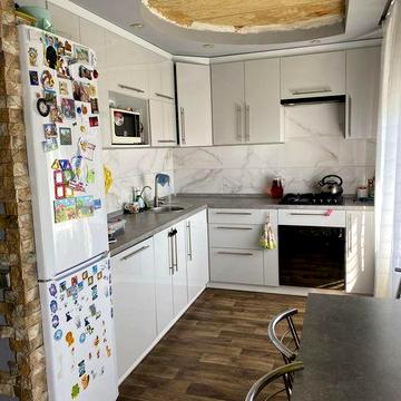 Сдам 3-х комнатную кв. На бабурке