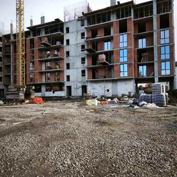 Котловинна вул., 9