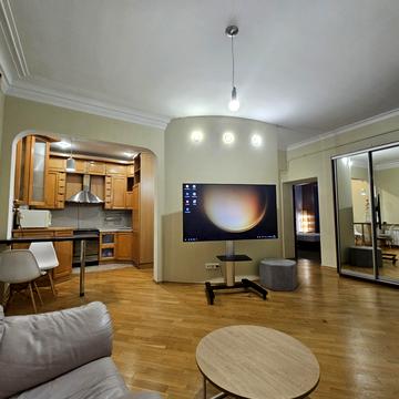 Жилянська вул., 54