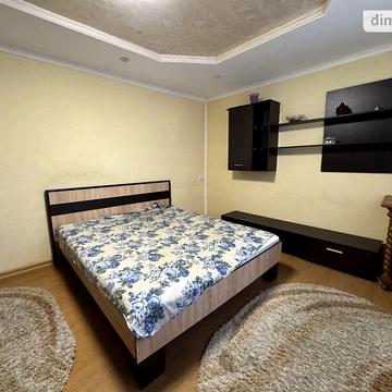 Довгострокова оренда 3к Квартира Зарічанська вулиця