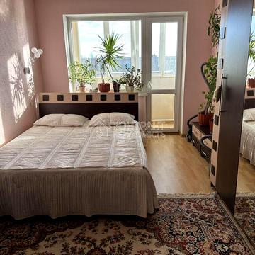 Ньютона вул., 133б